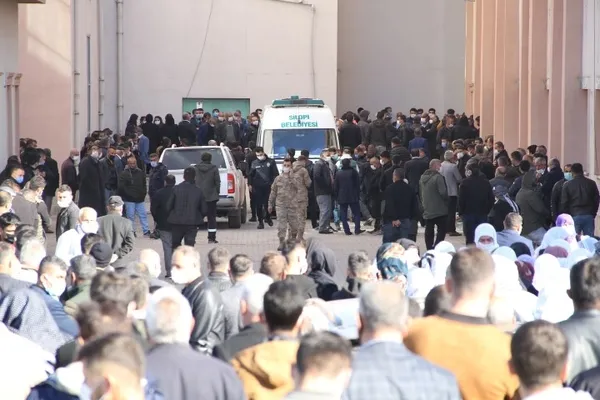 Şırnak'ta göçük altında kalan işçinin cansız bedenine ulaşıldı - 4