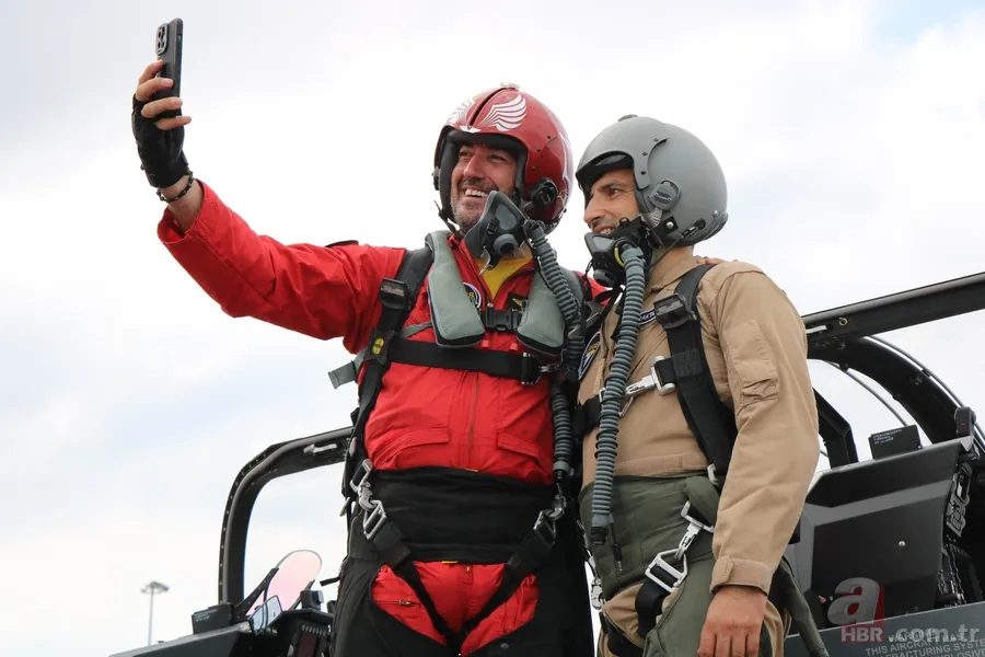 HÜRKUŞ ile Akıncı kol uçuşu yaptı! Selçuk Bayraktar'dan havacılık tarihinde bir ilk 11