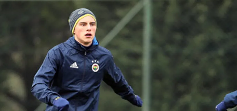 Aykut Kocaman Eljif Elmas In Yuzune Bakmiyor A Haber Son Dakika Spor Haberleri