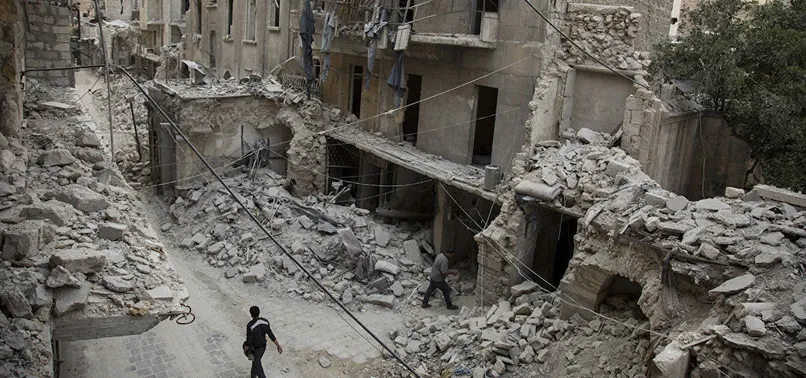 Halep'e hava saldırısı: 49 ölü, 113 yaralı