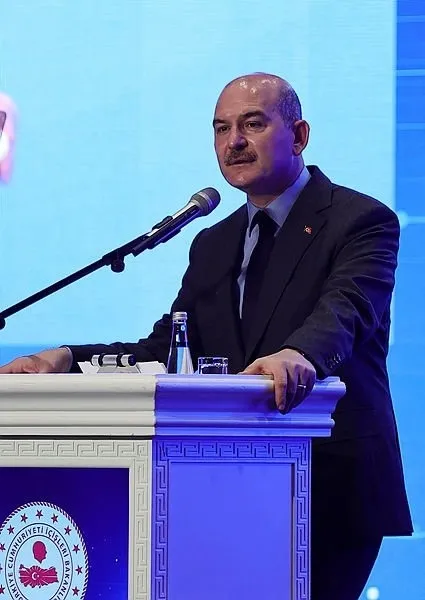 İçişleri Bakanı Süleyman Soylu duyurdu: Faz-2 bitti, Faz-3’ün de 3’te1’i tamamlandı! Dünyada eşi benzeri yok