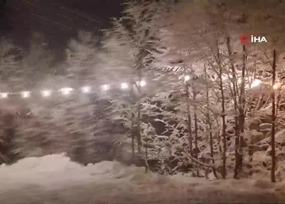 Rize’de beklenen kar yağışı başladı