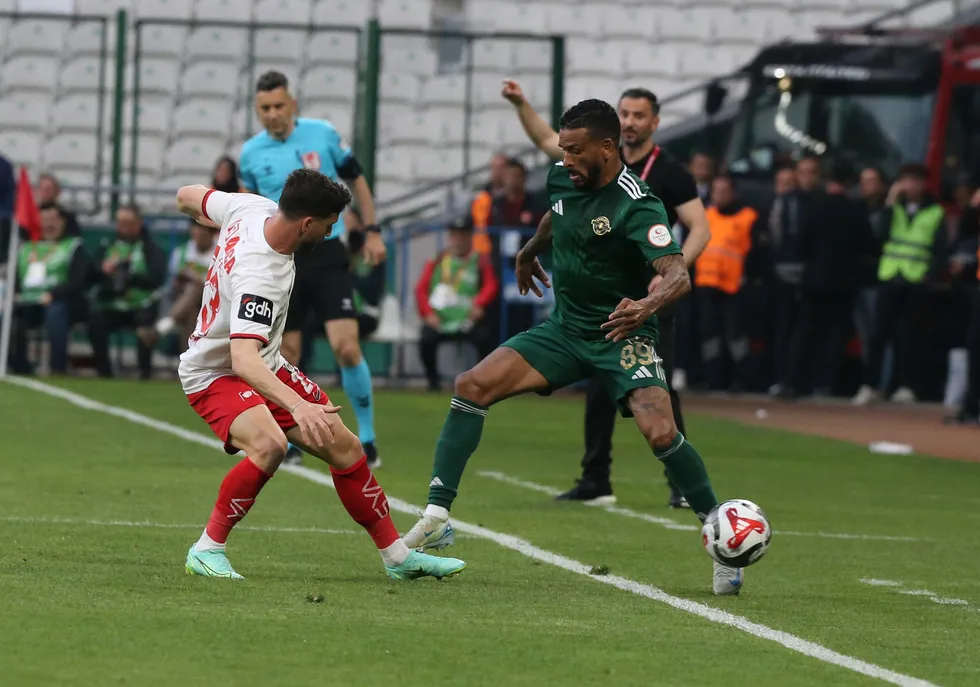 canli-esenler-erokspor-corum-fk-1779644409427.jpg FOTOĞRAF (AA)