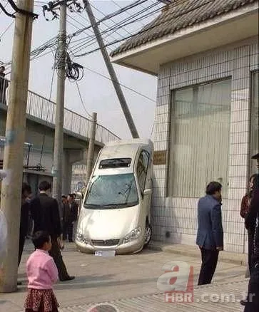 Ankara'da şaşkına çeviren kaza! Seyir halindeyken... 18