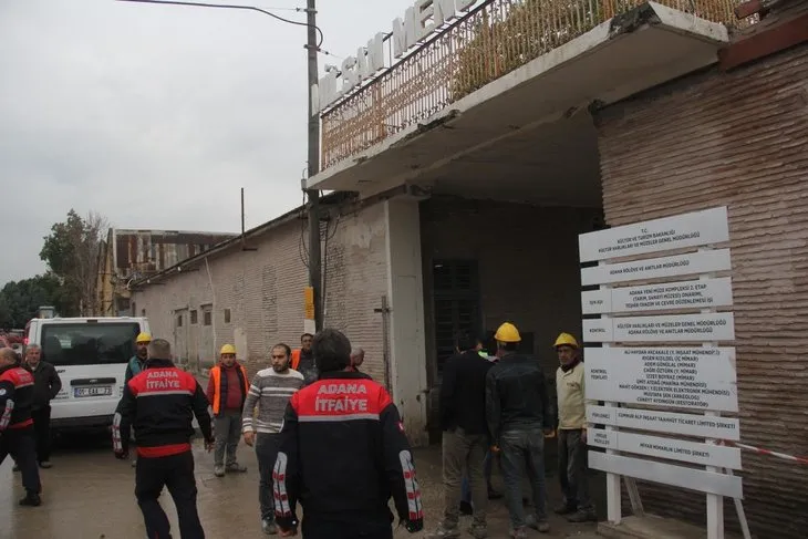 Adana’da müze inşaatında iskele çöktü: Ölü ve yaralılar var