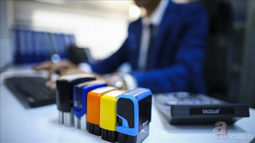 600 bin işçiye toplu sözleşme zammı | 4D'li kamu işçisine 3. teklif geldi mi, yüzde kaç artış olacak? Masadaki rakamlar A Haber'de 5