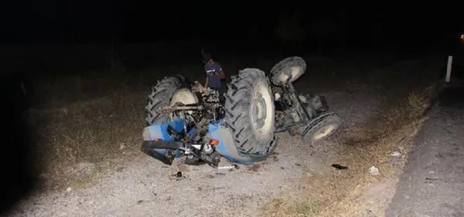 Burdur’da otomobille traktör çarpıştı: 4 yaralı