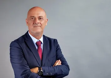 Meral Akşener CHP'nin kırmızı çizgisini çiğnemekte kararlı! Hedefinde İzmir var