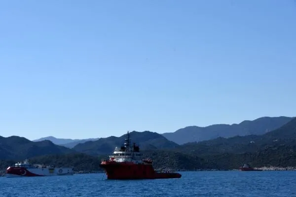 Oruç Reis Demre’den ayrıldı