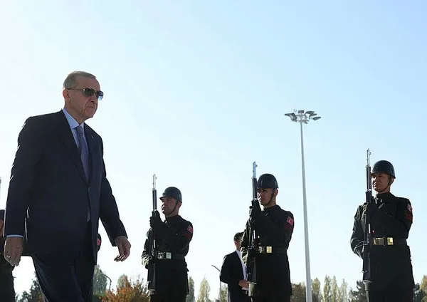 Başkan Erdoğan’dan Özbekistan dönüşü önemli mesajlar: Blinken’in Türkiye ziyareti, İsrail’in Gazze saldırıları, ekonomi, CHP’de Genel Başkan değişimi...