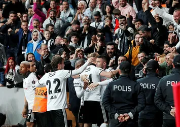 Beşiktaş'tan Medipol Başakşehir'e çelme!