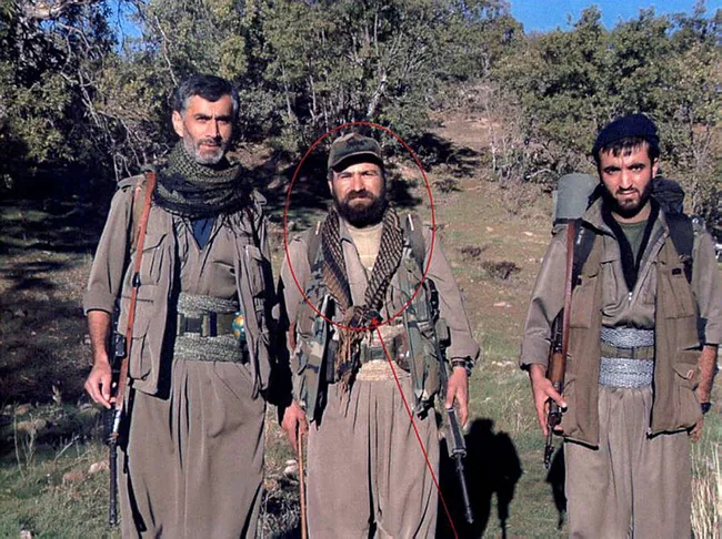 diyabakirda-asker-polis-ve-sivillerin-kacirilmasi-emrini-veren-teroristin-cezasi-onandi-1620635926544.jpg Diyarbakır’da asker, polis ve sivillerin kaçırılması emrini veren teröristin cezası onandı - 1