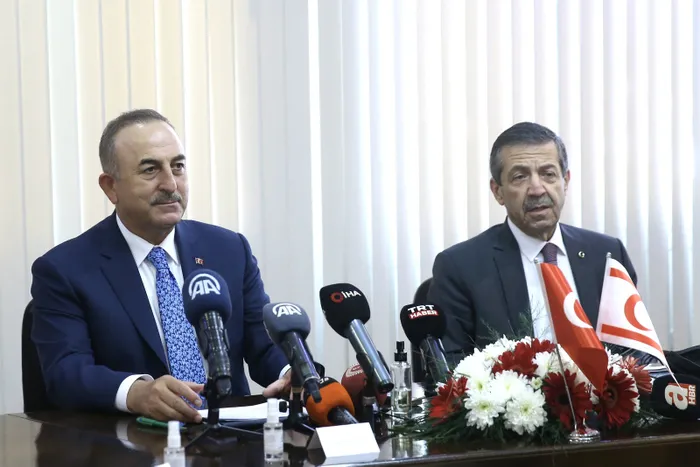 Son dakika: Dışişleri Bakanı Mevlüt Çavuşoğlu'ndan KKTC'de kritik temaslar! Cumhurbaşkanı Ersin Tatar kabul etti - 2