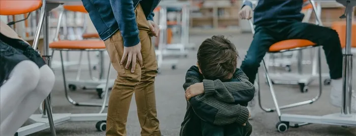 Akran zorbalığı kabuk değiştirdi: Fiziksel şiddet azaldı ’sessiz baskı’ arttı