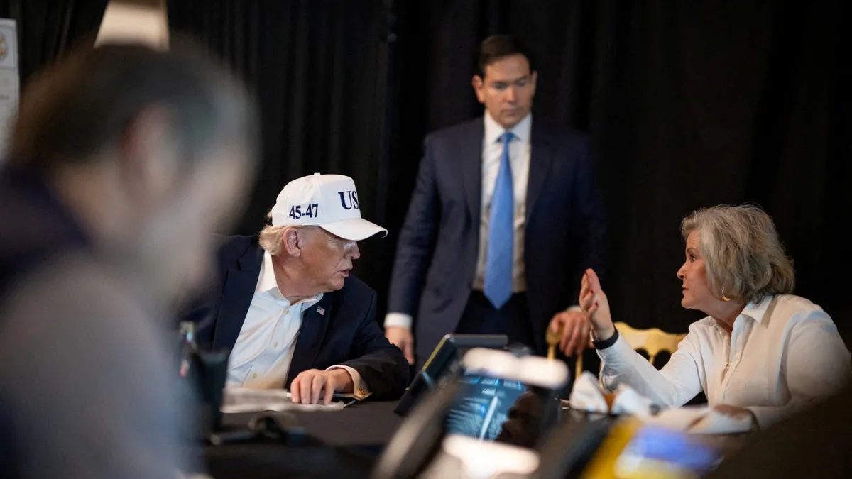 ABD'nin İran'daki istihbarat başarısızlığı: Trump bile bile felakete yürümüş