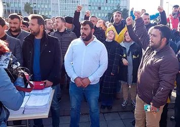 İBB'den çıkartılan işçiler için başlatılan imza kampanyası sona erdi