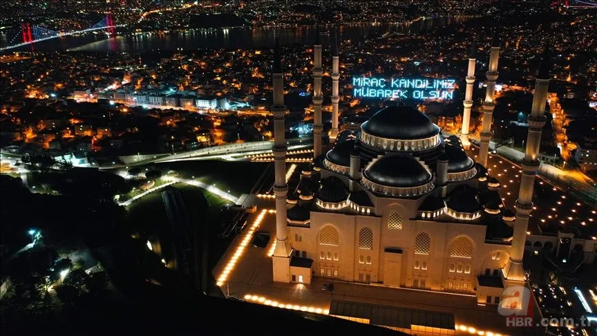 SALAVAT-I ŞERİF OKUNUŞU! Salavat nedir, nasıl çekilir, çeşitleri neler? Salavat ile ilgili hadisler 14