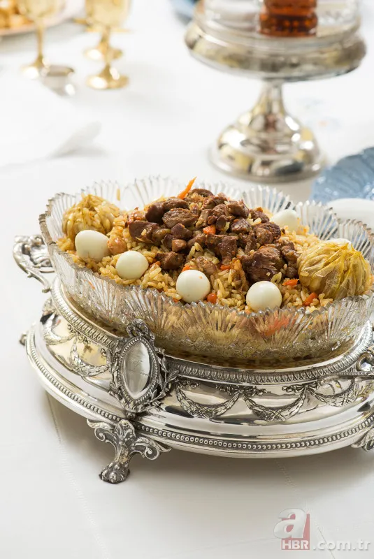 Ünlü pilavcıları tahtından edecek lezzet! Kokusuyla komşularınızı sıraya dizecek! Özbek pilavının eşsiz formülü... 6