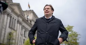 Alman politikacı Krah’tan Türkiye’ye büyük övgü