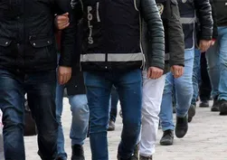 Ankara'da kaçak sigara operasyonu! Milyonlarca makaron ve binlerce paket ele geçirildi