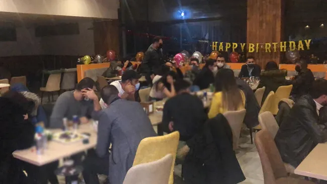 İstanbul’da İran uyrukluların 'Şeb-i Yelda' buluşmasına polis baskını - 4