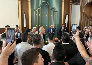 Başkan Erdoğan bayram namazı sonrası vatandaşlarla bayramlaştı: Küskünlüğü atmalıyız! Müslümana bu yakışır