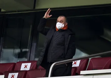 Son dakika | Galatasaray'da tarihi protesto! Futbolcular "idmana çıkmama" toplantısı yaptı
