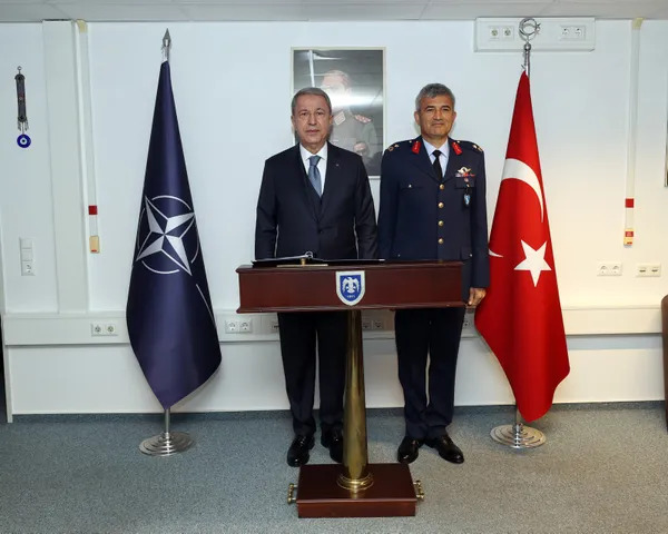 Milli Savunma Bakanı Hulusi Akar Ramstein Hava Üssü’nde - 4