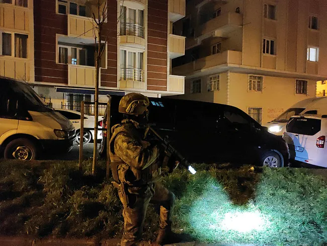 İstanbul'da yasa dışı bahis operasyonu! Çok sayıda gözaltı var - 1