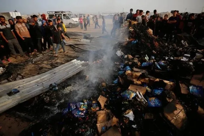 Refah'ta İsrail katliamı: 40 ölü! BM kampındaki sivilleri vurdular | AK Parti'den sert tepki: Lanetliyoruz! Hesap vereceksiniz - 12