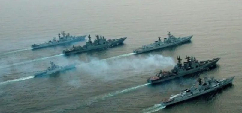 Rusya savaş gemileriyle DEAŞ'a Akdeniz'den vurdu