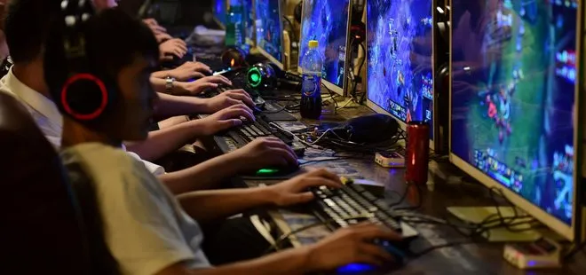 Dijital oyun çılgınlığı! 35 milyon Türk genci dijital oyun başında