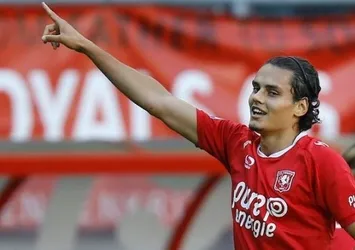Enes Ünal, Zlatan Ibrahimovic ile kıyaslanıyor