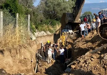 Aydın'da göçük faciası! 3 işçi hayatını kaybetti | Aydın Valisinden ilk açıklama