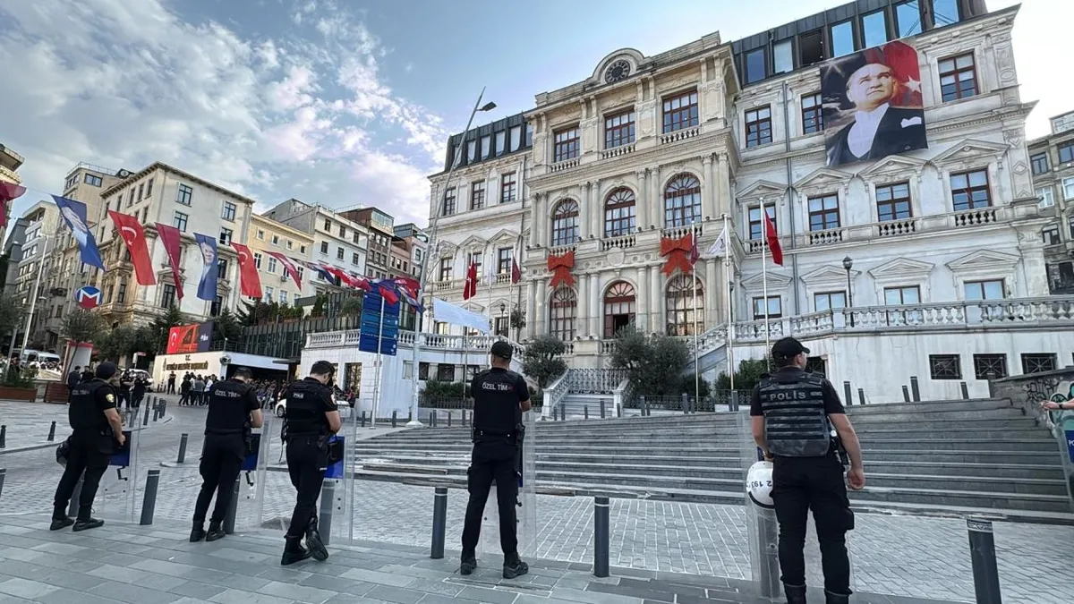 CHP'li Beyoğlu Belediyesi'nde tehdit skandalı: "Kafana sıkacaktık" dediler, işten çıkarıldım - 2