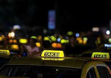 Takside kadın cinayeti: Defalarca bıçakladı