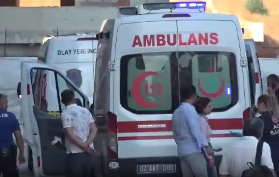 1783850984746.jpeg Antalya'da dehşet: "İçine şeytan girdi" diyerek iki ablasına saldırdı - 3