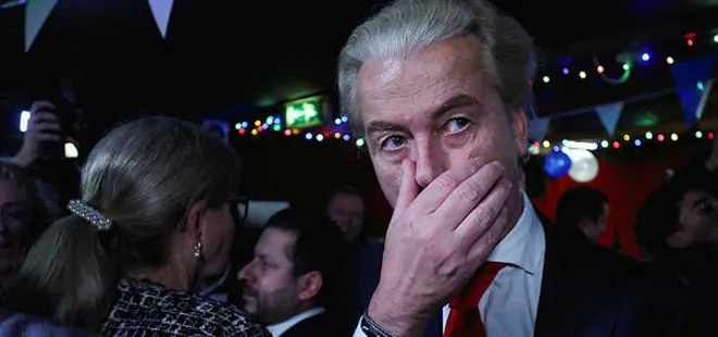 Hollanda’nın yeni başbakanı Türk ve İslam düşmanı Geert Wilders oldu! PKK’lının kızı Dilan Yeşilgöz ise 3. sırada yer aldı