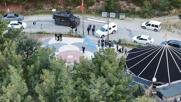 1683271394840.jpeg Özel harekattan film gibi operasyon! 1,5 milyon euroluk gaspta flaş detaylar: Pazar arabasıyla taşımışlar - 1