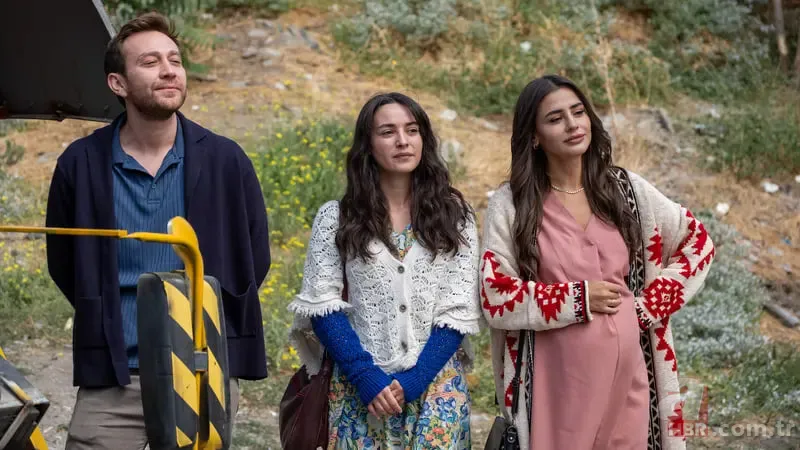 4 EKİM CUMARTESİ TV YAYIN AKIŞI: Bu akşam hangi diziler var, saat kaçta başlayacak? 3