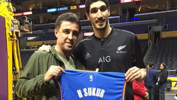 ABD’li avukat Robert Amsterdam FETÖ’cü Enes Kanter’in kirli bir yüzünü daha ortaya çıkardı: Silah şirketiyle bağlantını açıkla