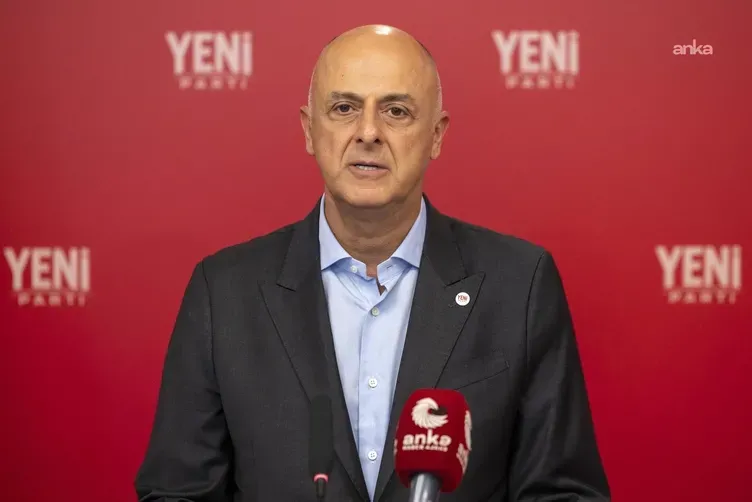 berat-albayraka-iftira-atan-umit-ozlale-piskinlikte-sinir-tanimadi-1792730364593.png Pişkinlikte son nokta! Berat Albayrak’a iftira atan Ümit Özlale yalanları patlayınca "soru sordum"a sığındı! - 1