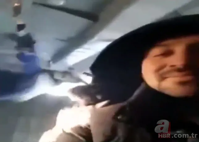 Görüntüler Rusya'dan... Seyir halindeki uçakta akılalmaz olay! Yolcu o anları gülümseyerek kayda aldı 1