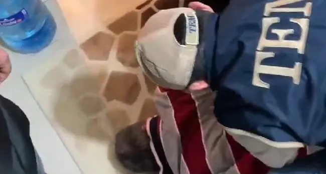 6 yıl kesinleşmiş cezası bulunan FETÖ’cü mutfak dolabından çıktı