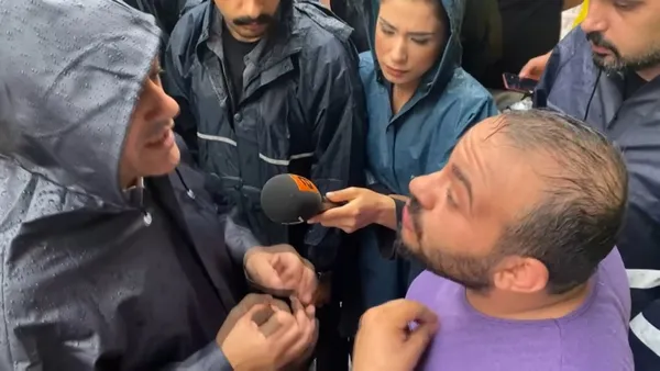 her-yagmurda-evini-su-basiyor-magdur-olan-vatandas-belediye-baskanina-isyan-etti-benim-yuzumu-hatirladiniz-mi-1661419989915.jpg Her yağmurda evini su basıyor! Mağdur olan vatandaş belediye başkanına isyan etti: Benim yüzümü hatırladınız mı? - 3