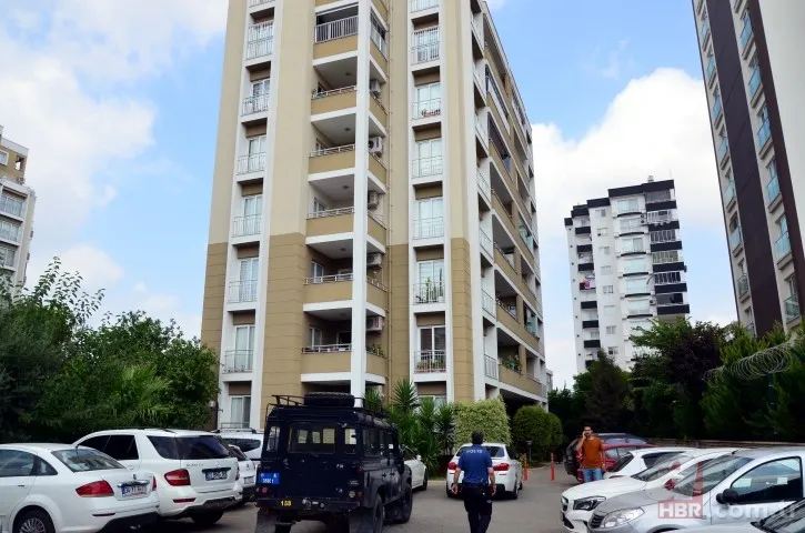 Özel harekat polisi evinde ölü bulundu 6
