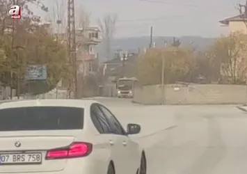 Van'da dolu yağışı şehri beyaza bürüdü