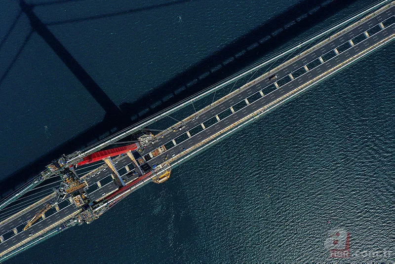 Çanakkale Köprüsü kaç km? 1915 Çanakkale Köprüsü uzunluğu kaç metre? Orta açıklığı, kule yükseliği kaç metre? 9