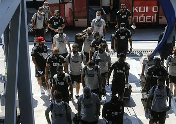 Beşiktaş Yunanistan'a böyle geldi