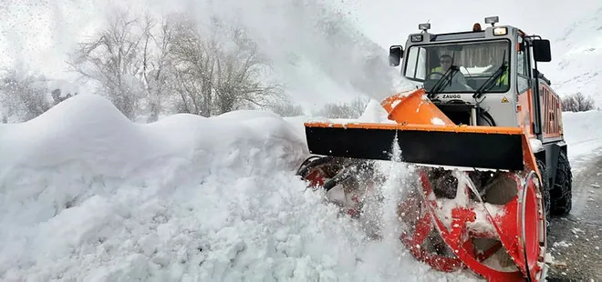 Tunceli'de 120 köy yolu kapandı